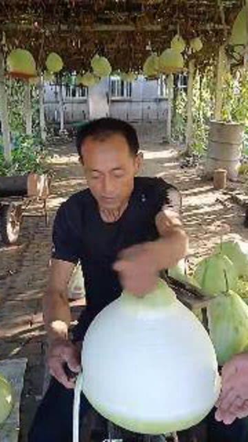 飞哥吃瓜,揭秘娱乐圈那些不为人知的幕后故事