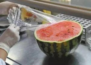 大肚吃冷瓜,品味人生，笑对炎凉